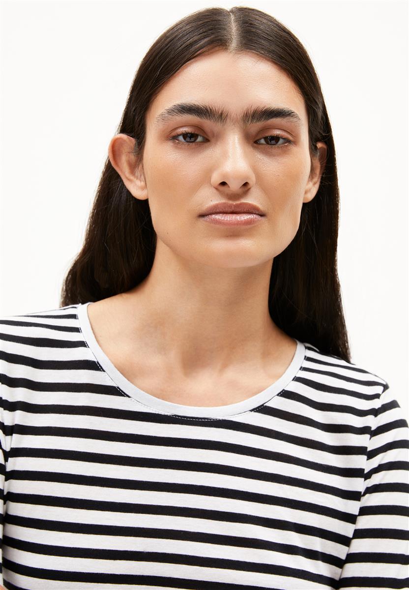 Einiaara Stripes