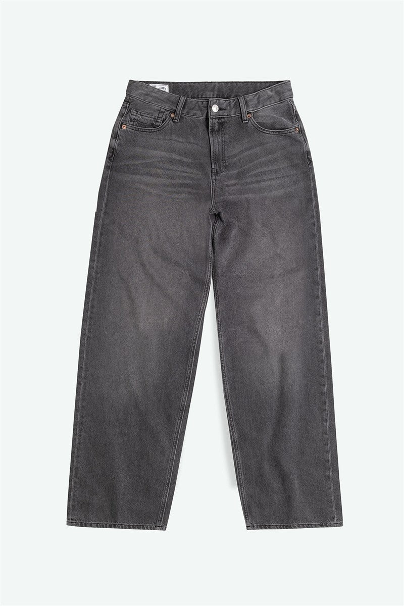 Joan pony black