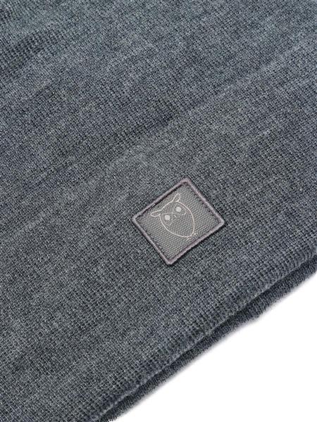 LEAF organic wool beanie