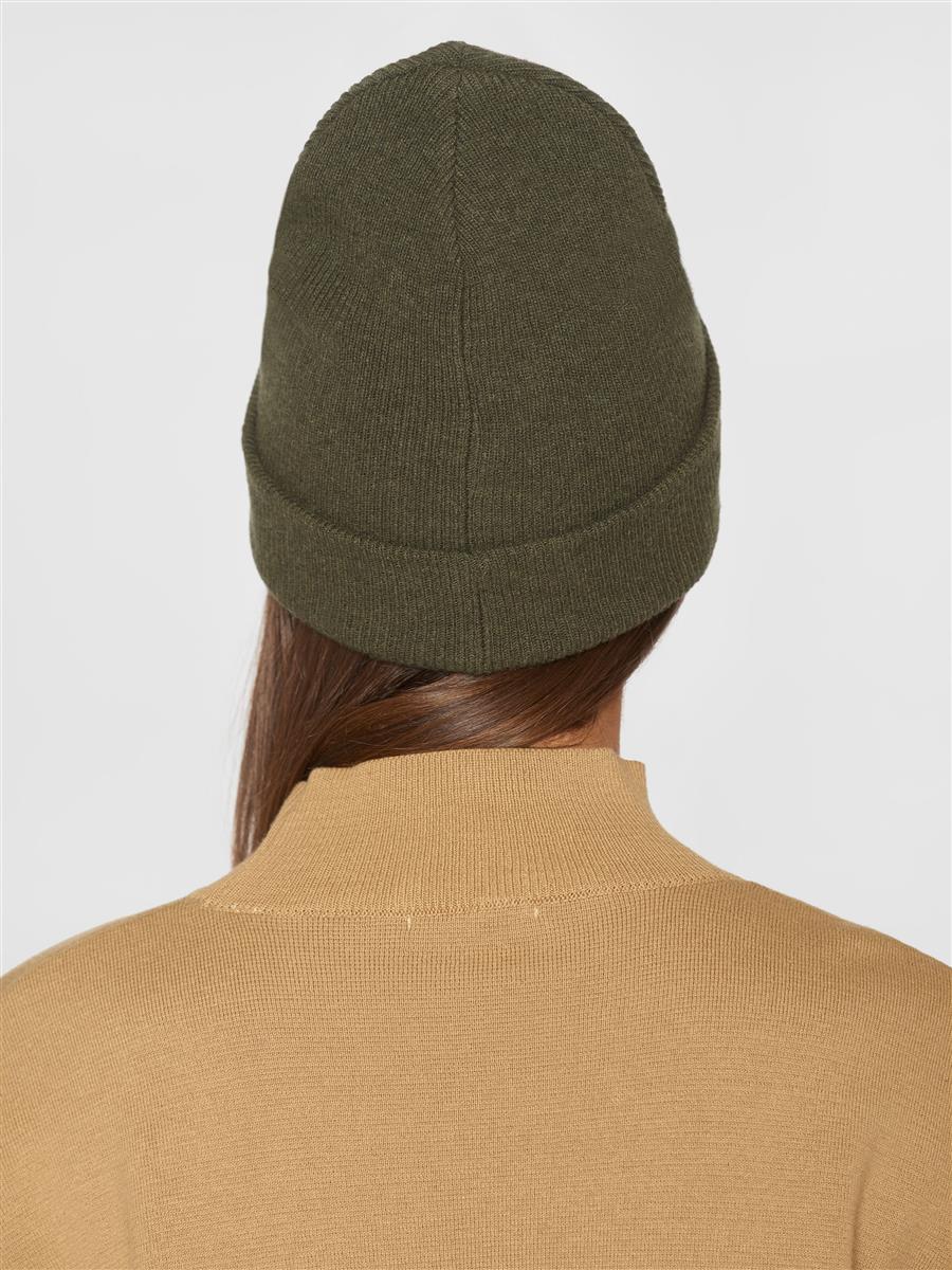 LEAF organic wool beanie