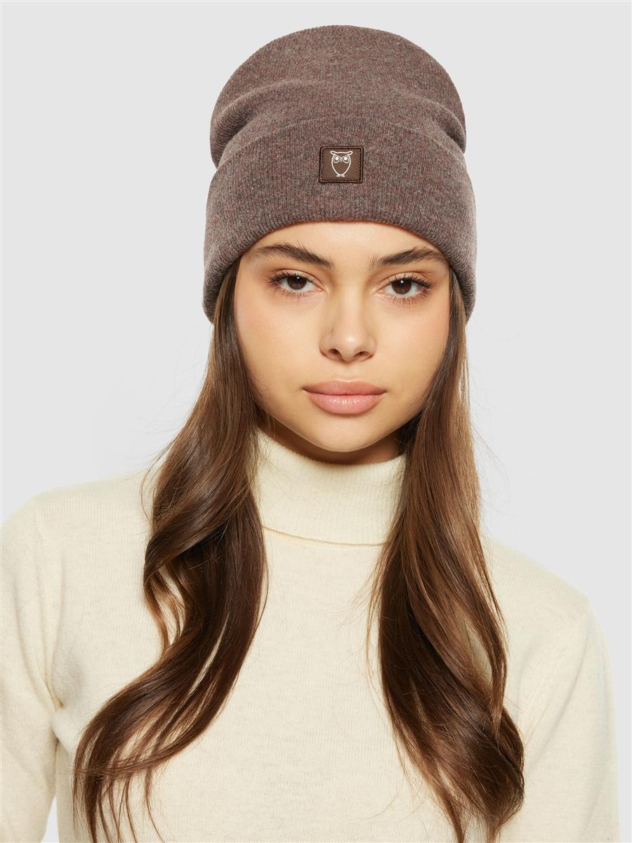 LEAF organic wool beanie