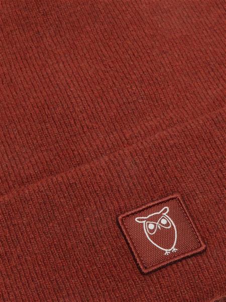LEAF organic wool beanie