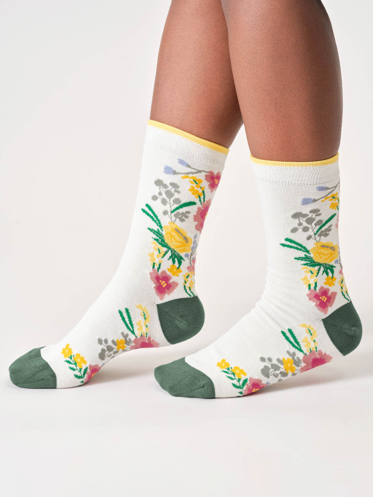 Womens Climbing Floral Organic Cotton Crew Socks - Marlowe nature