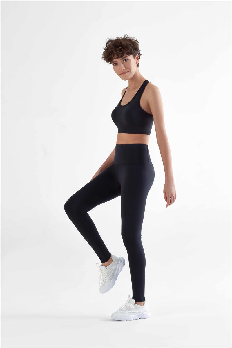 Sportleggings aus dem Hause Albero / Leela aus Bio-Baumwolle bei Marlowe nature
