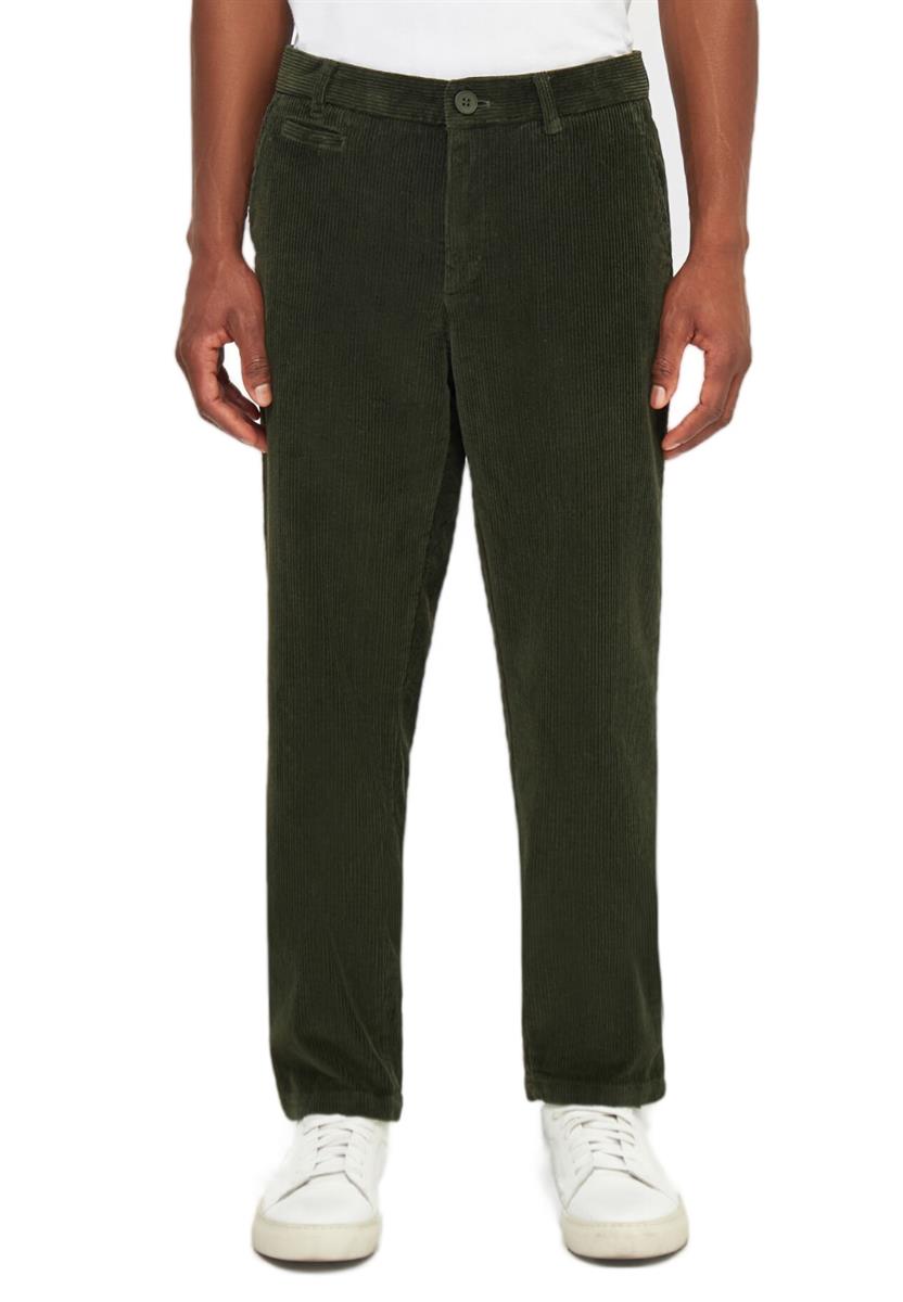 Chuck Regular 8-Wales Corduroy Chino Pants