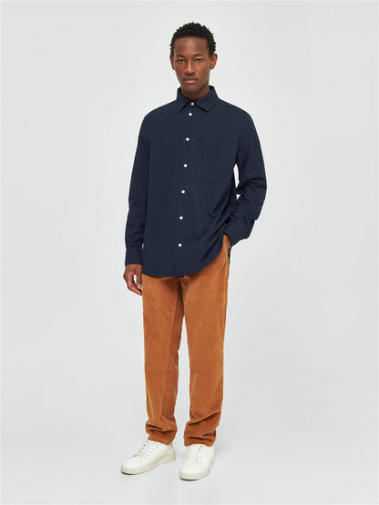 Chuck Regular 8-Wales Corduroy Chino Pants