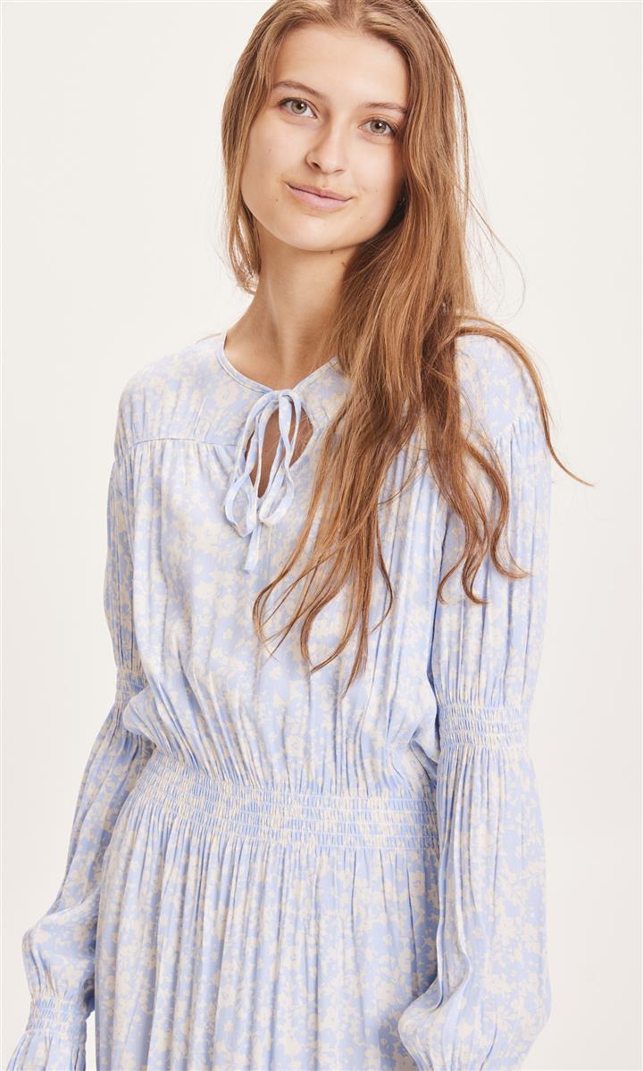 Fleur Lenzing™ Ecovero™ Smock Maxi Flower Dress