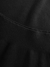Laden Sie das Bild in den Galerie-Viewer, Midi Length Merino Knit Skirt
