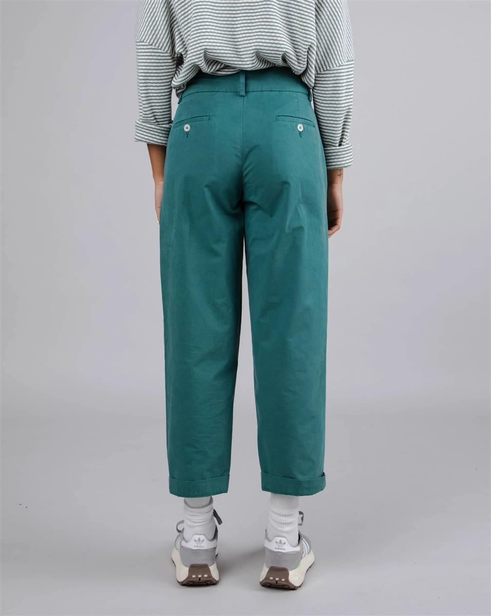 Kale Pleated Chino