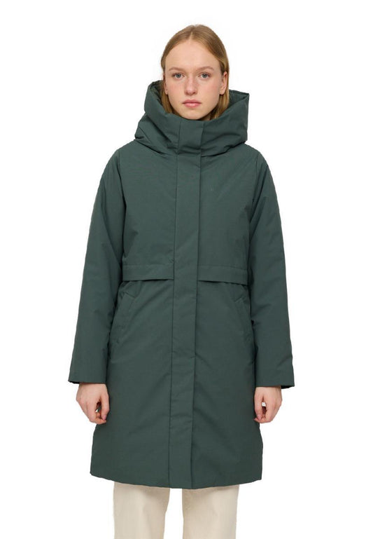 Lyn Parka