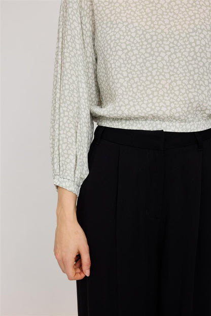 Printed Crinkle Wide Sleeve Blouse