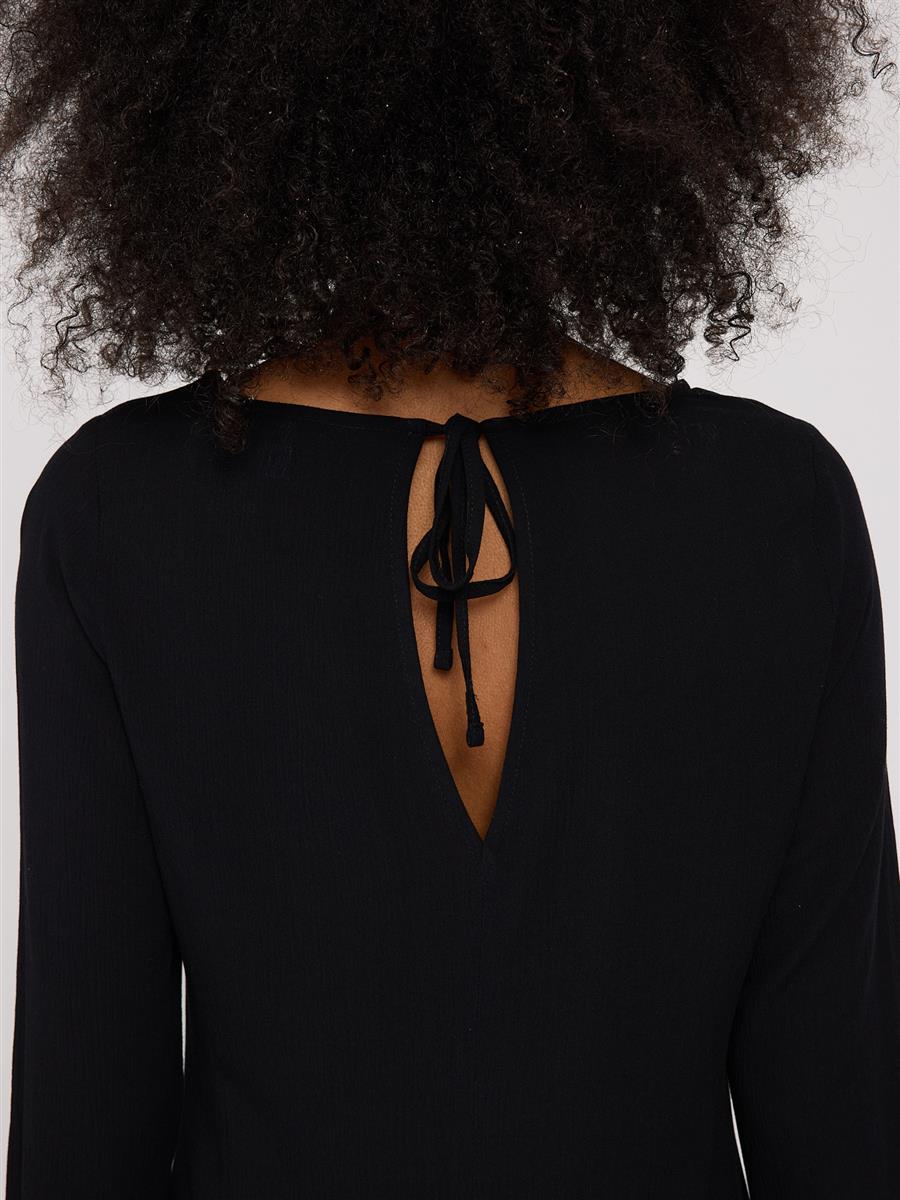 Wide Sleeve Crinkle Dress