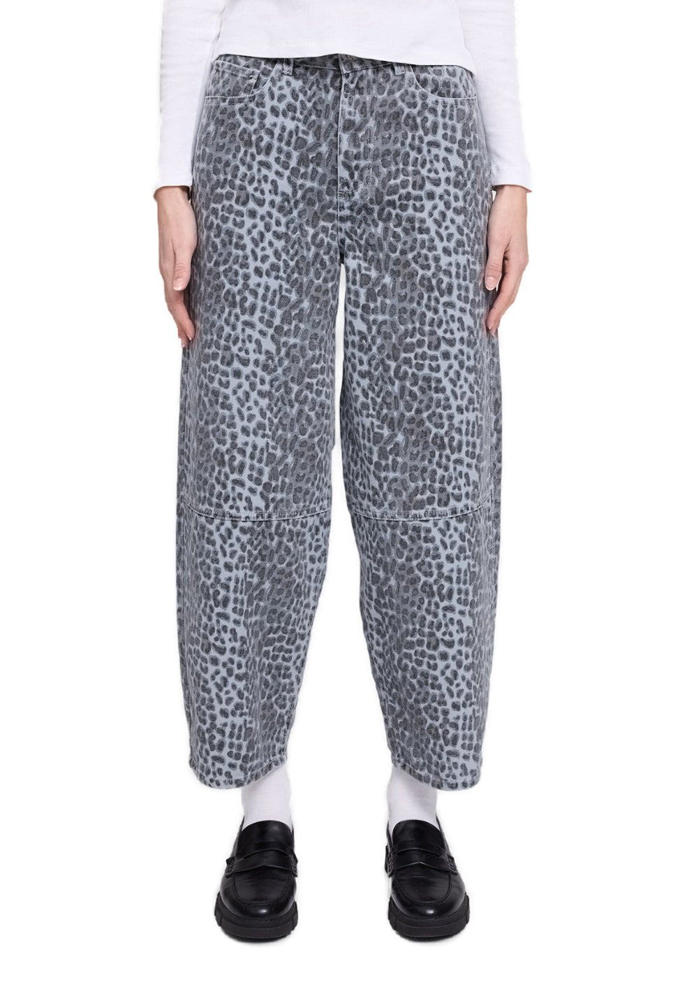 Printed Barrel Leg Denim Pants