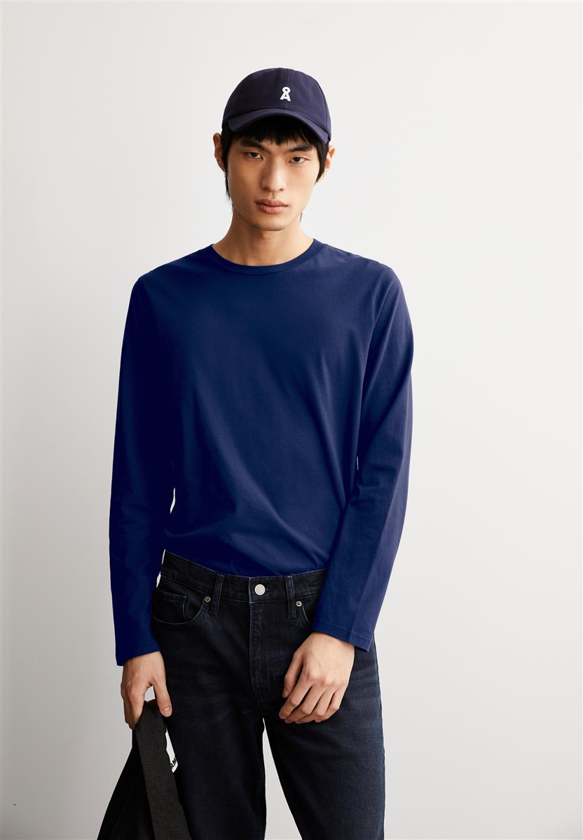 Jaames Longsleeve