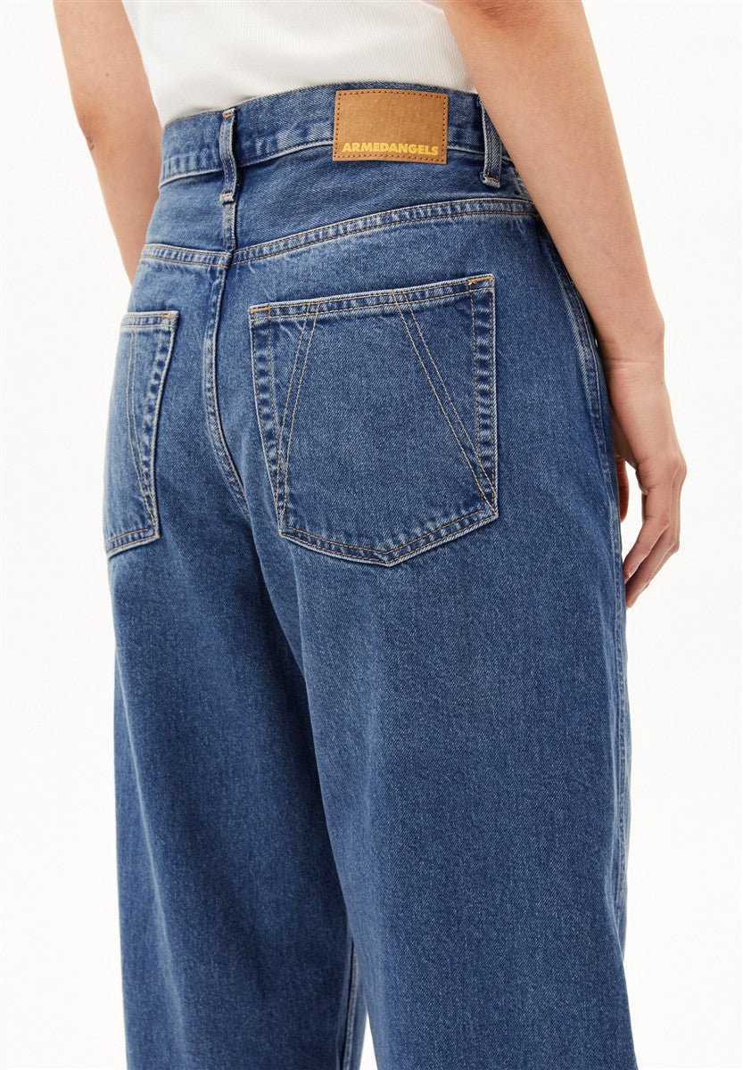 Baarly High Waist Barrel Jean