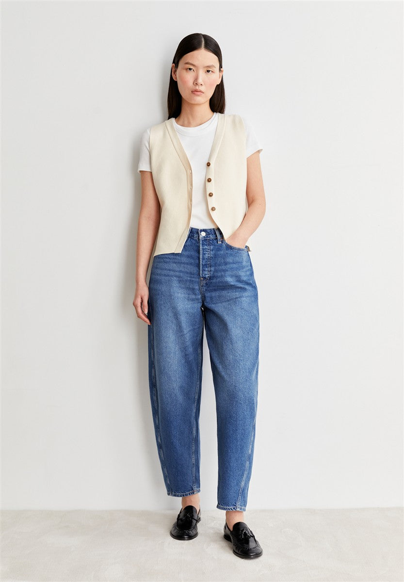 Baarly High Waist Barrel Jean