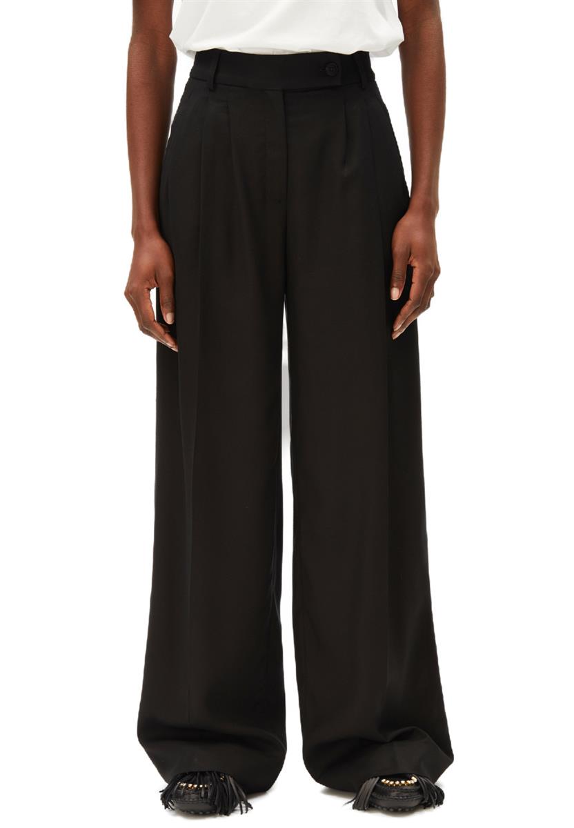 Kaayua Pant