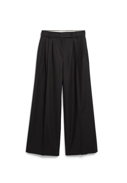 Kaayua Pant