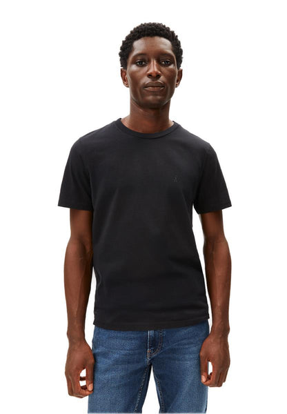 Jaames T-Shirt