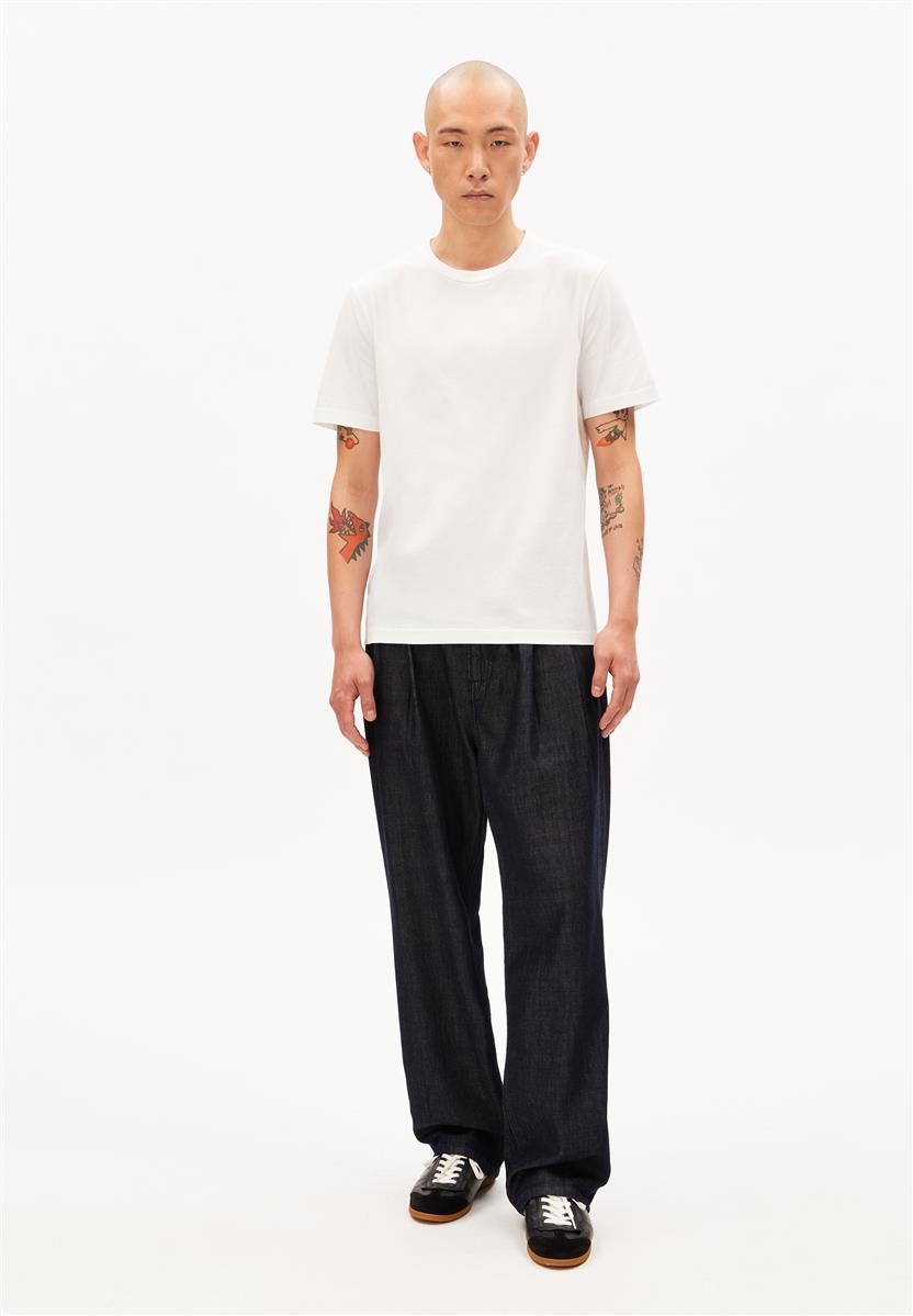 Jaames T-Shirt