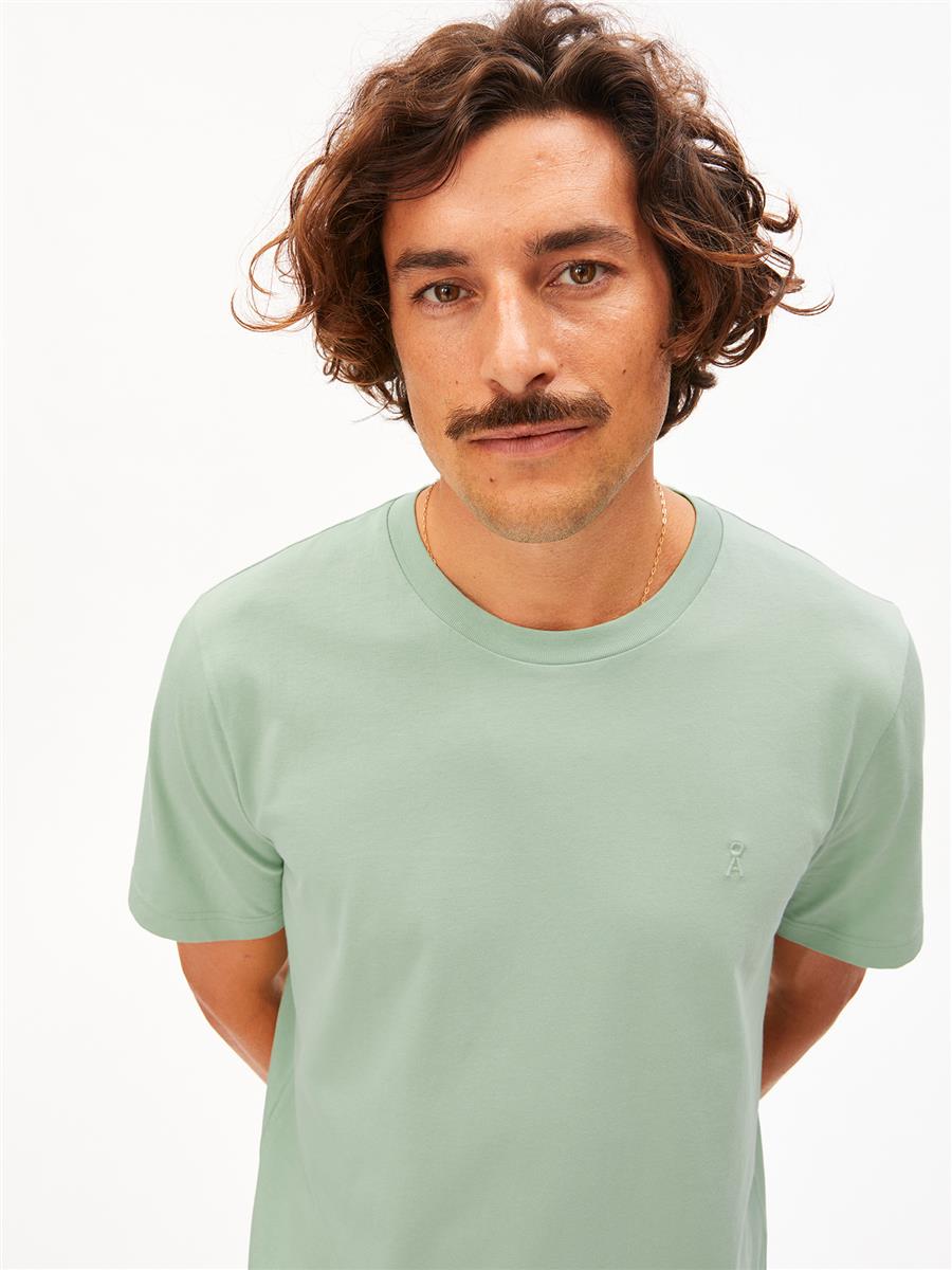 Jaames T-Shirt