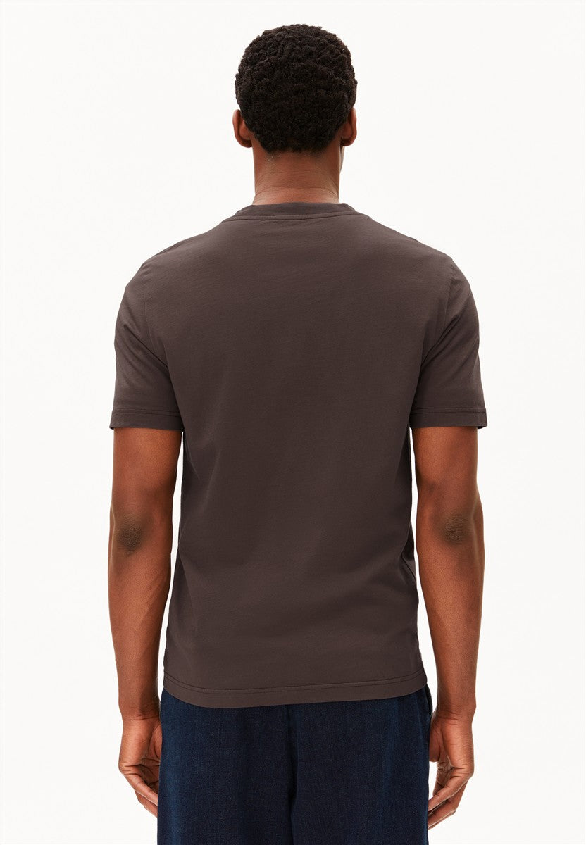 Jaames T-Shirt