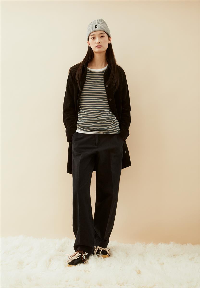 Herringbone Barrel Leg Pant