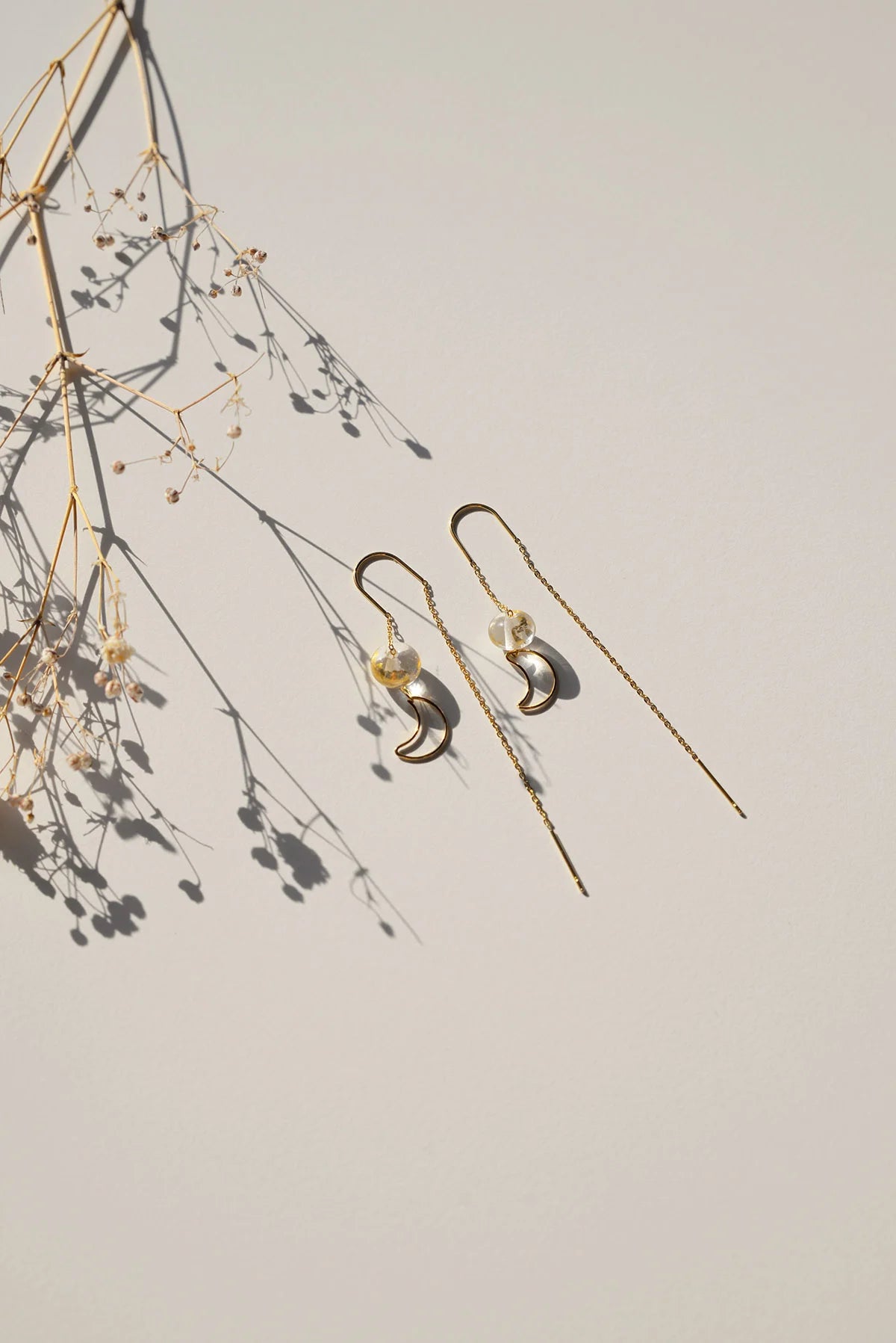 Earring Gold Moon