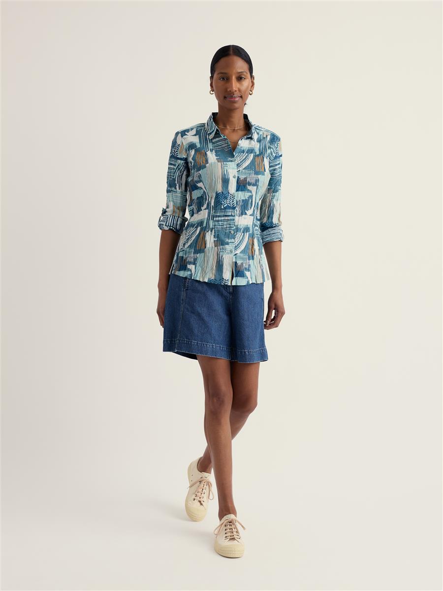 Larissa Shirt