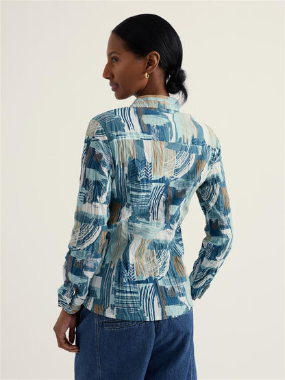 Larissa Shirt