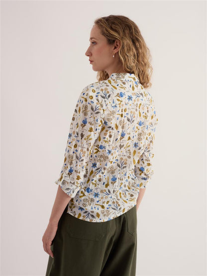 Larissa Shirt