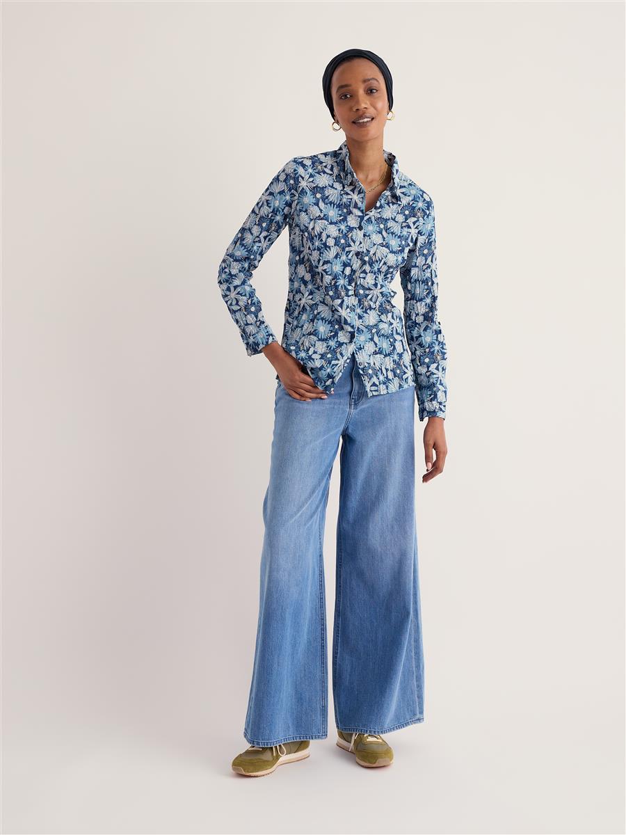 Larissa Shirt