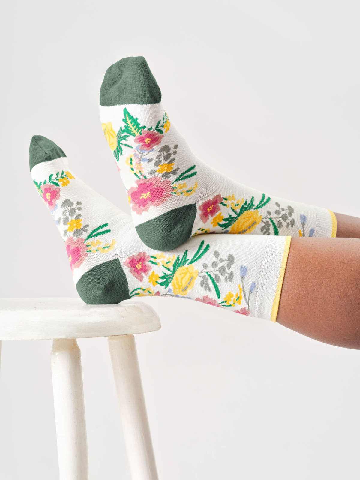 Womens Climbing Floral Organic Cotton Crew Socks