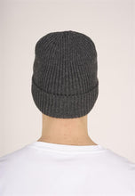 Laden Sie das Bild in den Galerie-Viewer, Organic Wool Rib Beanie
