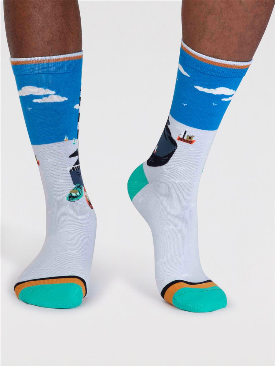 Dae Seaside Scene Socks