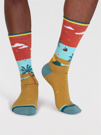 Dae Seaside Scene Socks