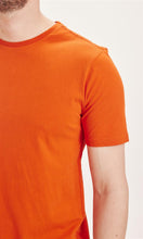 Laden Sie das Bild in den Galerie-Viewer, ALDER basic tee
